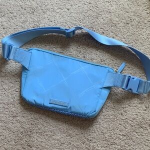 Vera Bradley Cornflower Blue Belt Bag